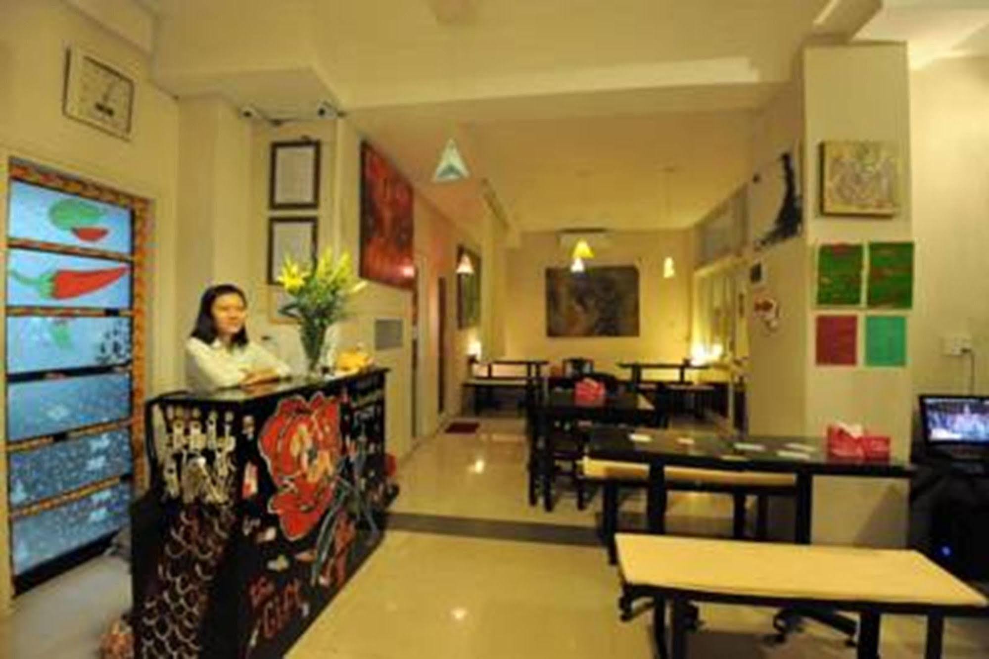 Hue Nino Hotel Exterior foto